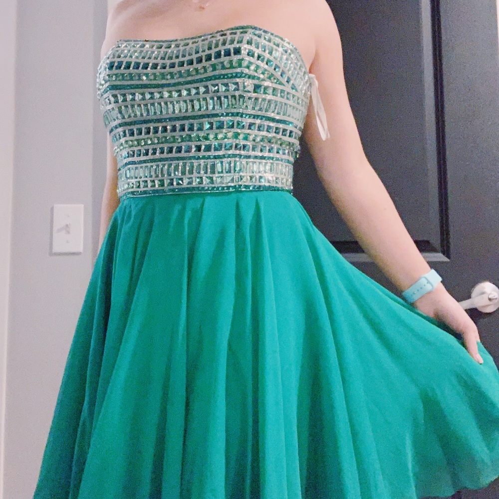 Sherri Hill Homecoming Dress